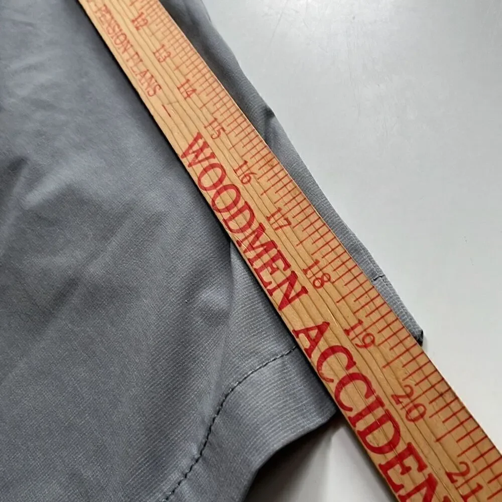 Banana Republic Poly/Spandex Stretch Waist Shorts Mens L 34